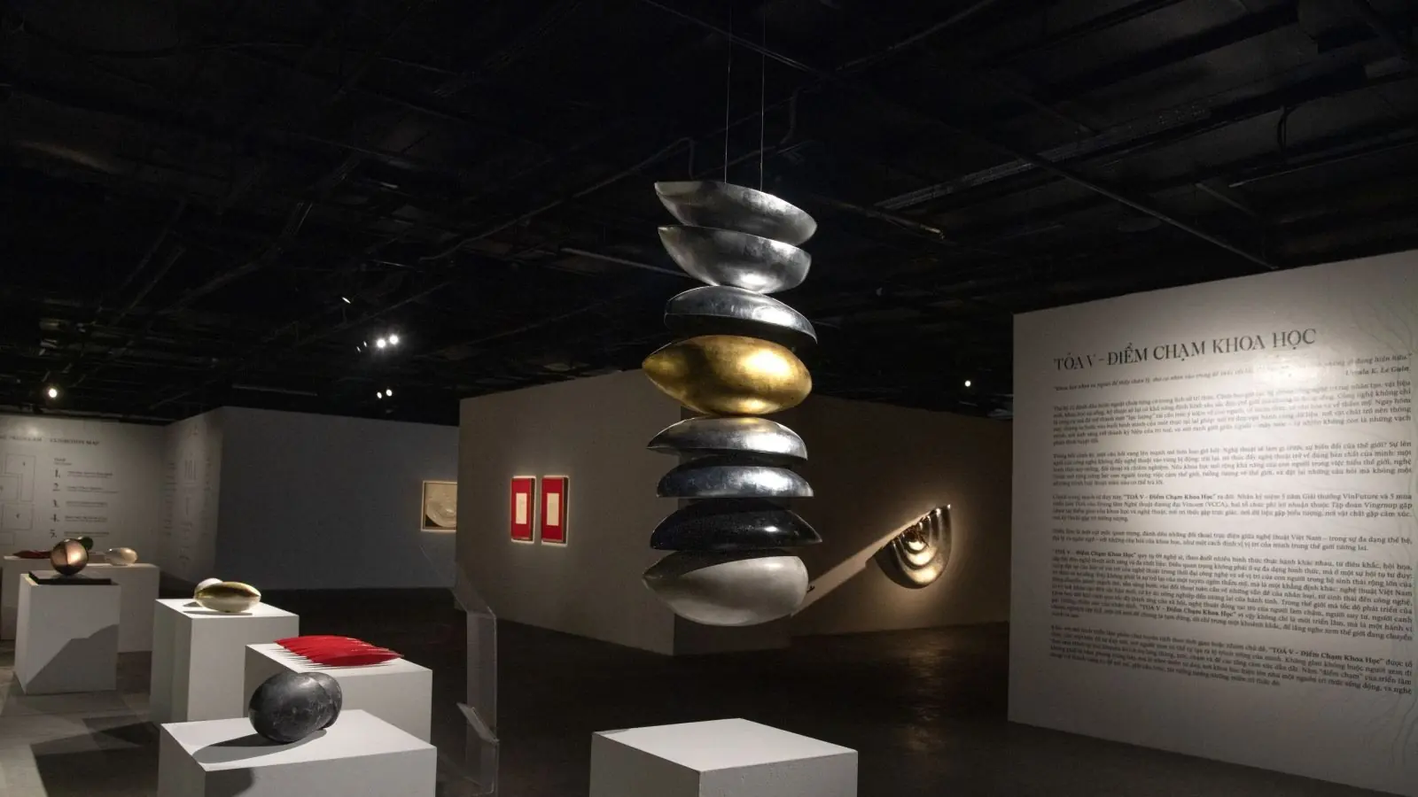 Giải mã điểm chạm giữa khoa học và nghệ thuật